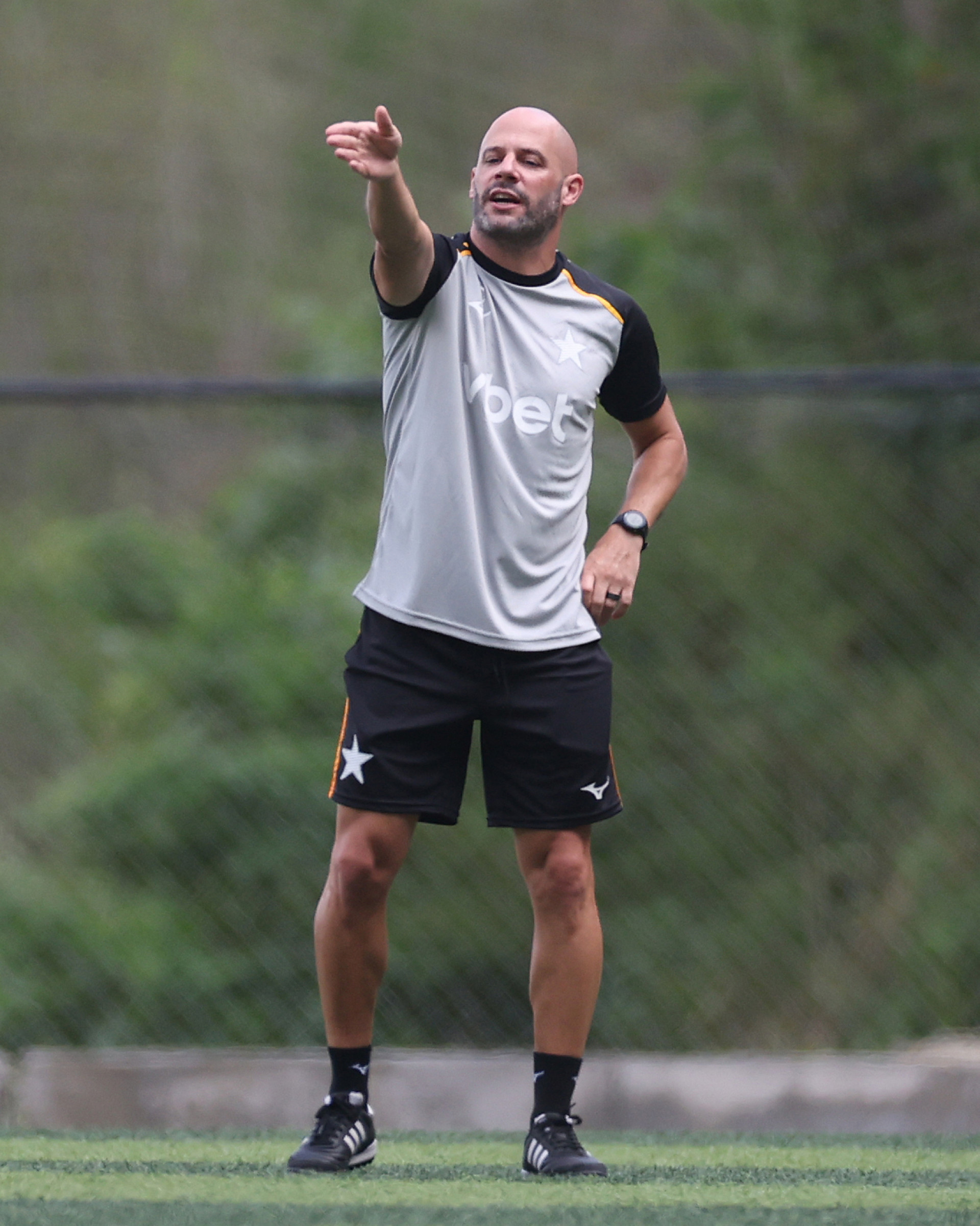 Relembre todos os técnicos da era SAF do Botafogo