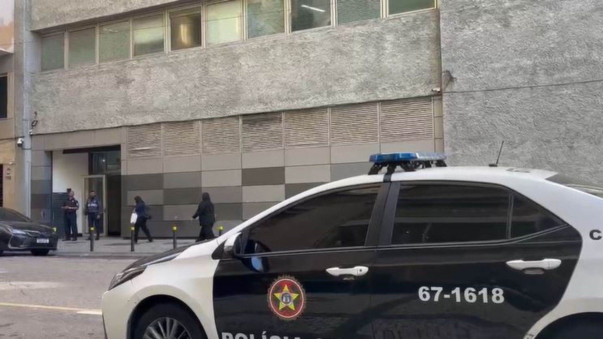 Cobrança de reação pela Alerj