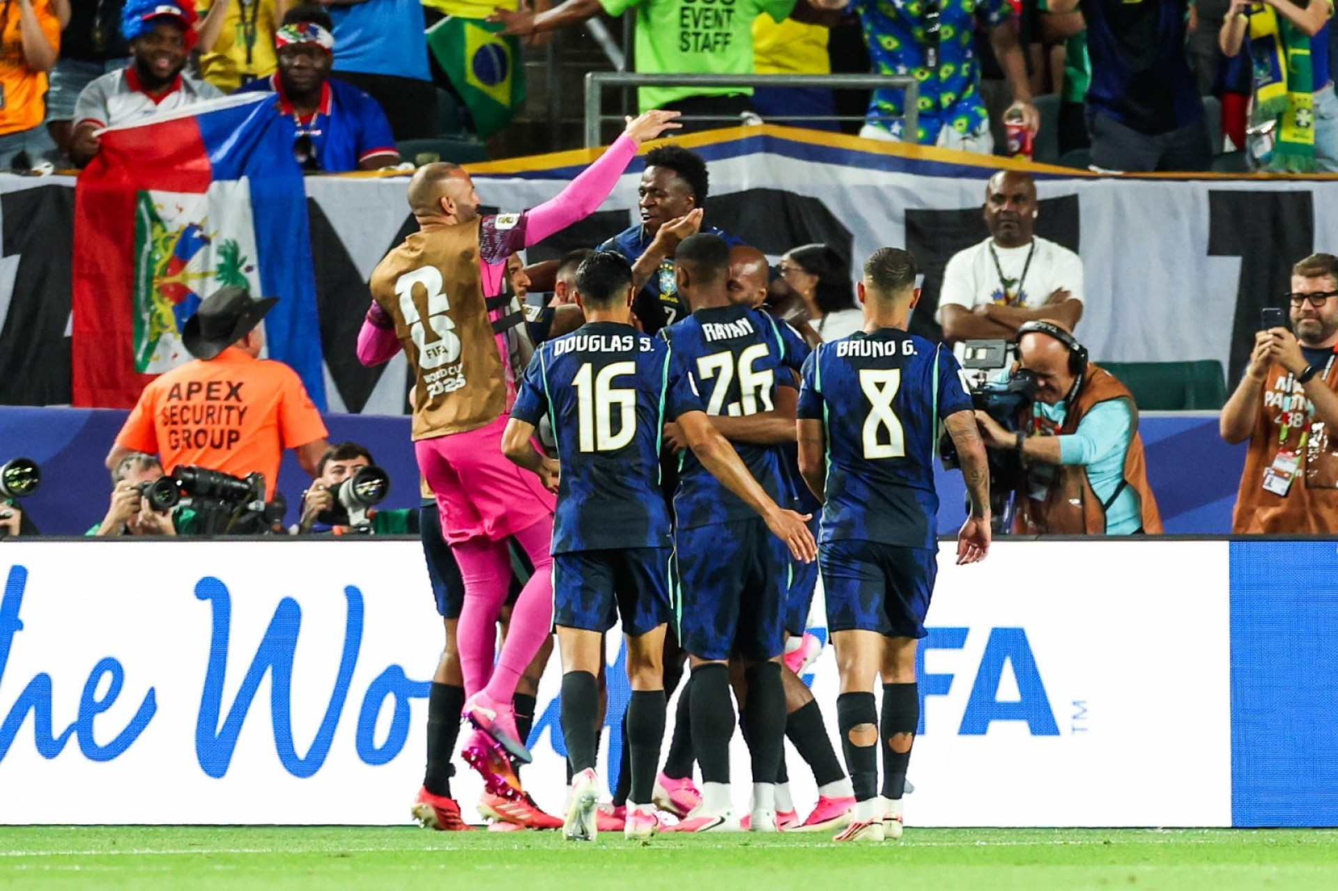Vitória do Brasil, gols-relâmpago e mais: veja o resumo do nono dia da Copa