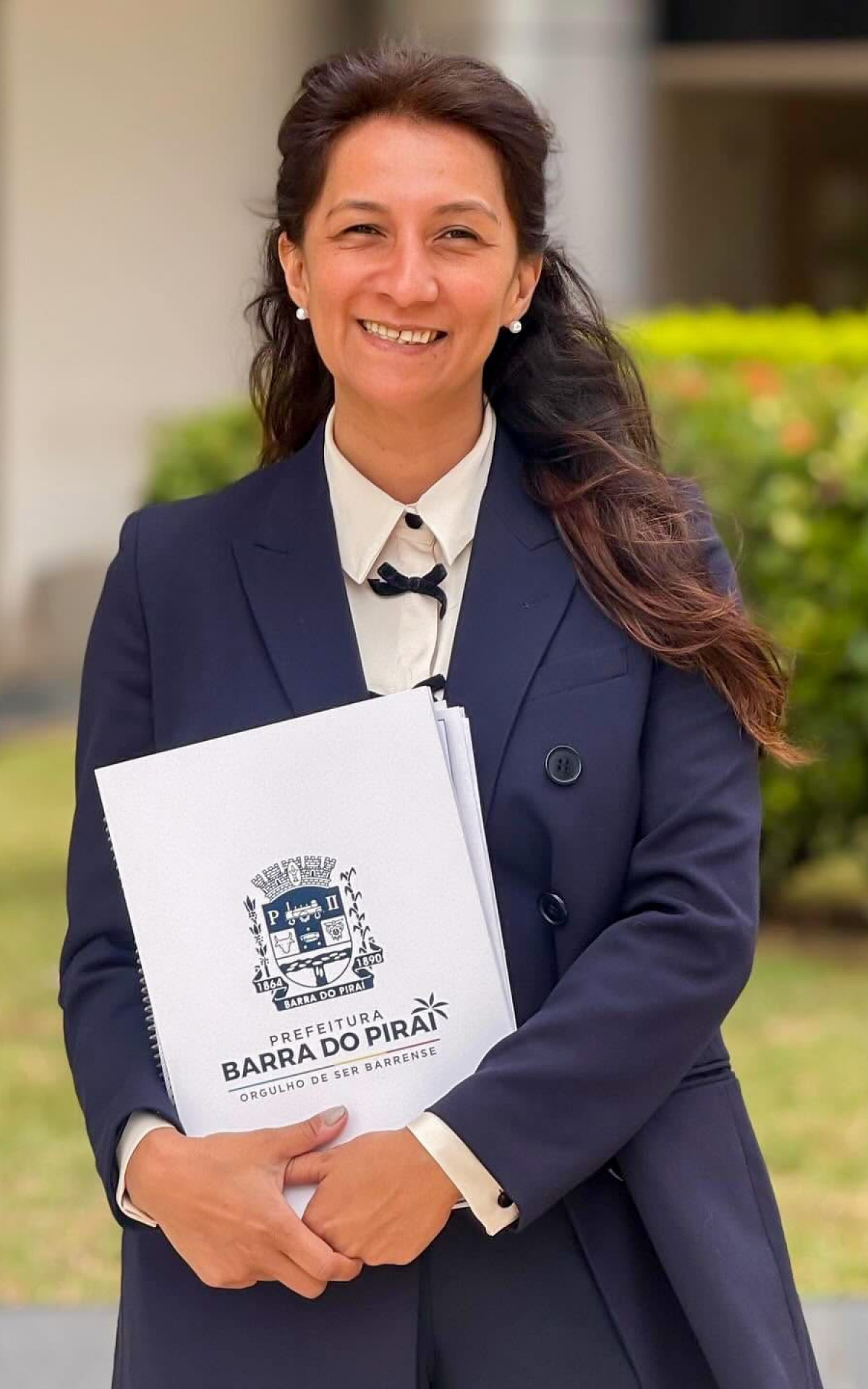 Prefeita Katia Miki viaja para missão internacional na China voltada ao desenvolvimento de cidades inteligentes