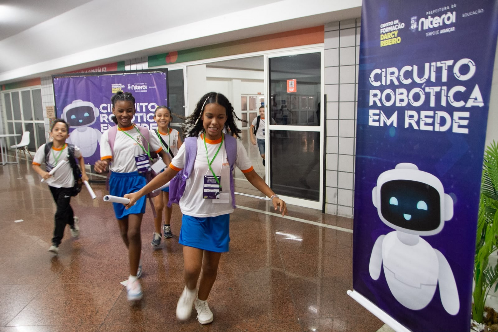 Circuito Robótica em Rede leva ciência, tecnologia e inovação para estudantes da Rede Municipal de Educação