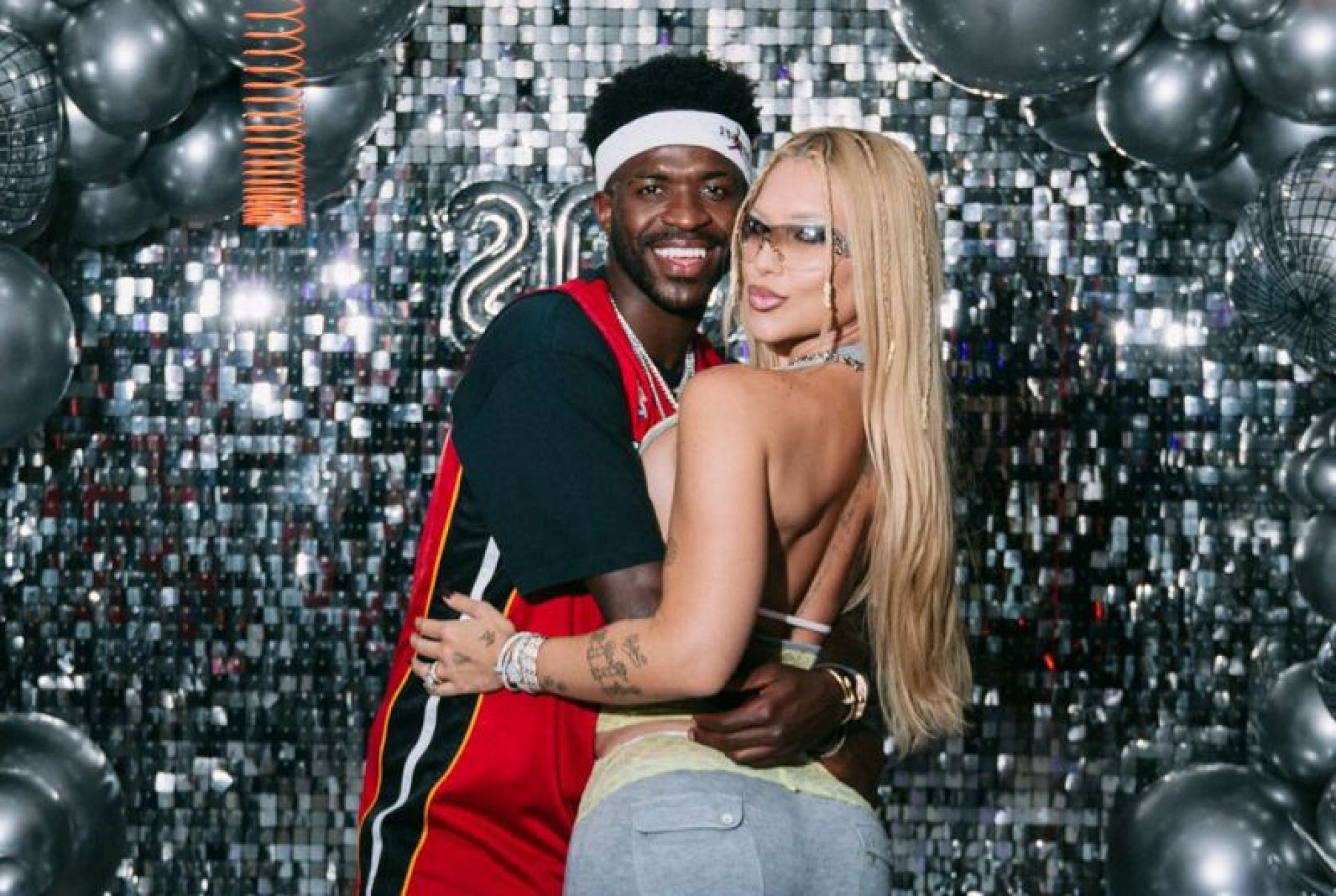 Vini Jr. apaga Virginia, mas renova com o Real
