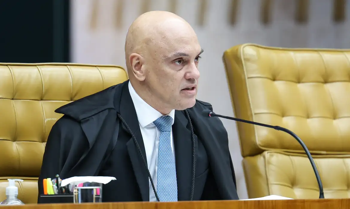 STF decide se investiga Moraes por conversas com Vorcaro; acompanhe