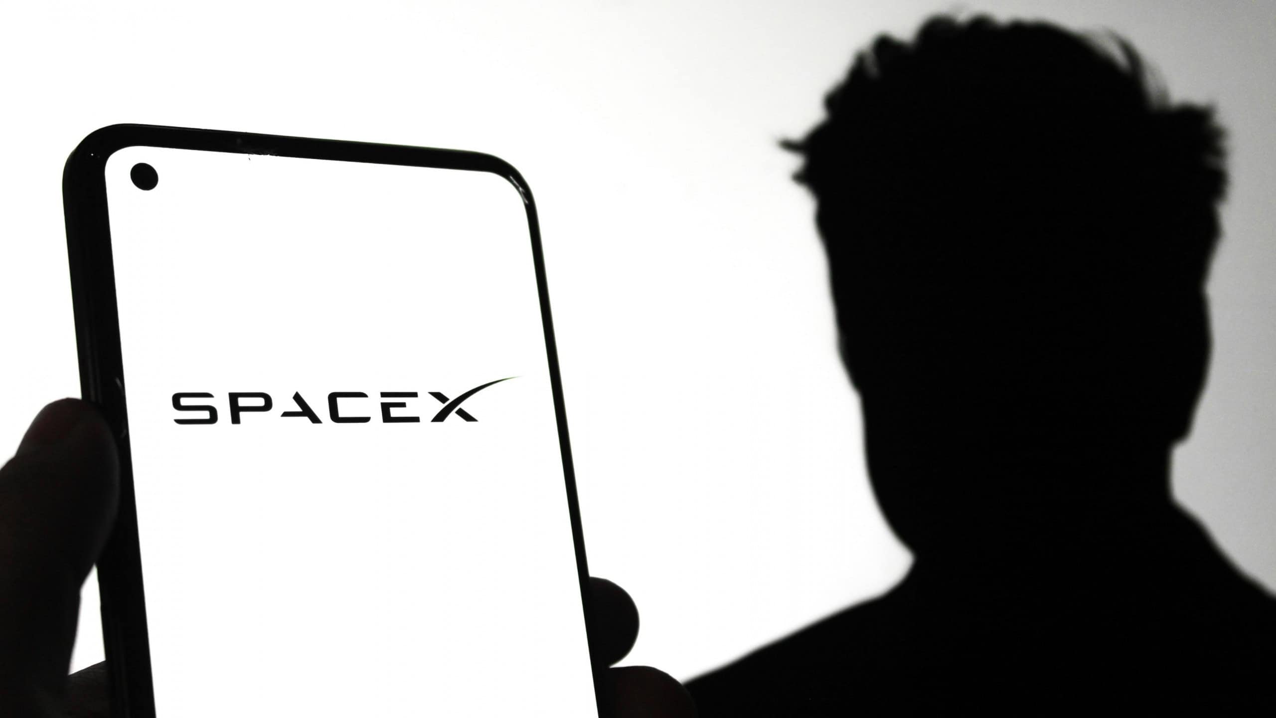SpaceX apresenta dispositivo de IA e amplia planos de Elon Musk