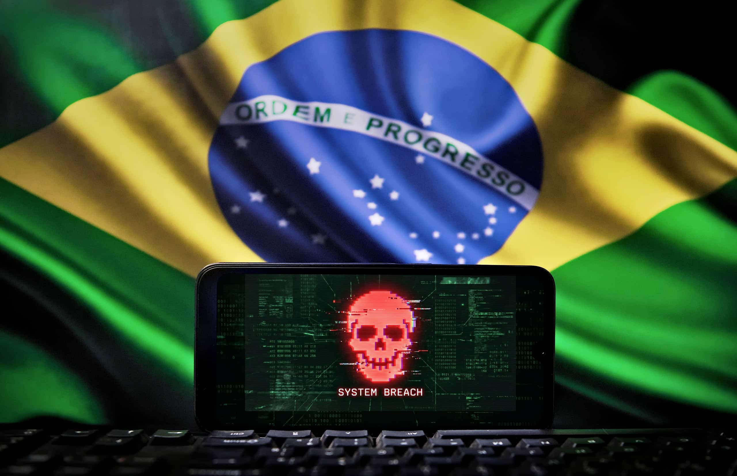 Especialistas alertam: EUA podem usar big techs para influenciar eleições brasileiras