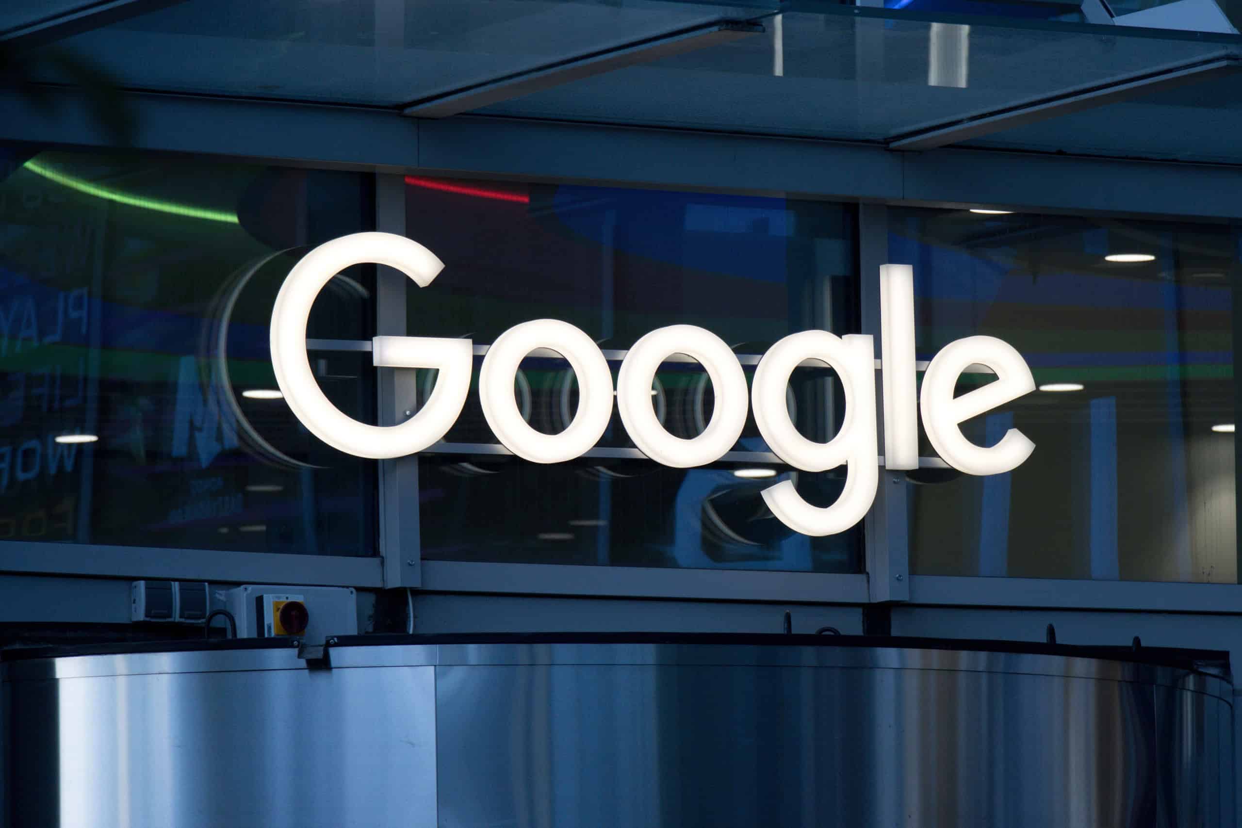 Google anuncia pacote de novidades com IA para Android e lança rival do Canva