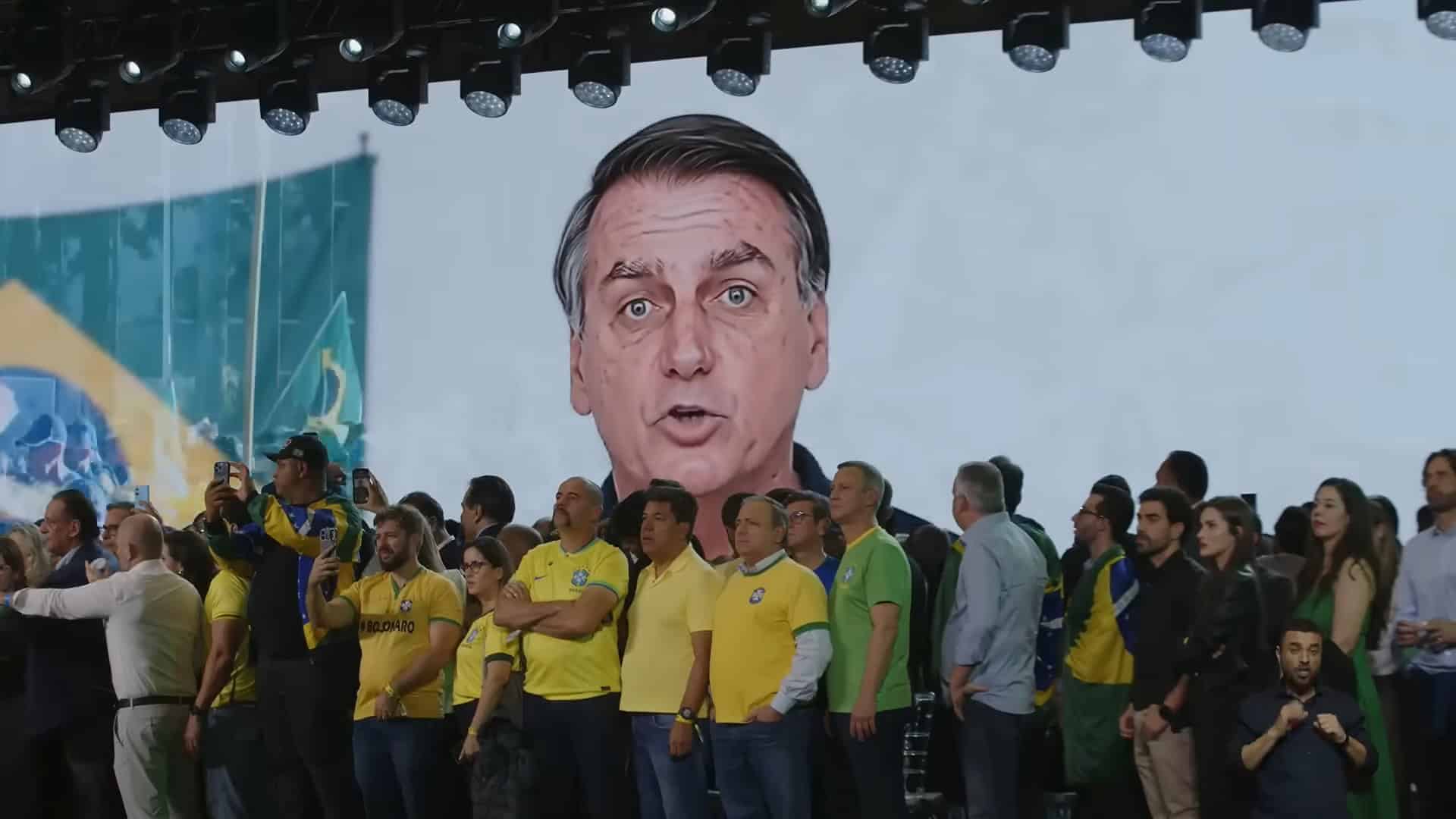 TSE não multa Flávio por vídeo de Bolsonaro com IA e define regras para deepfake