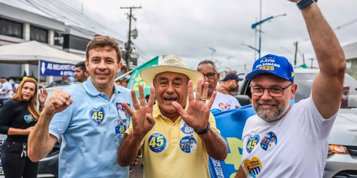 Carreata do 45 reúne Alysson, Velloso e Bocalom pelas ruas de Rio Branco