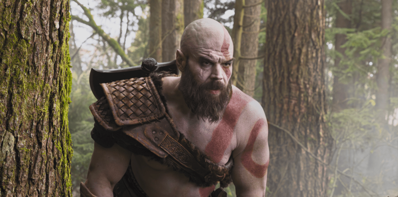 God of War: Série tem produção paralisada após lesão de protagonista