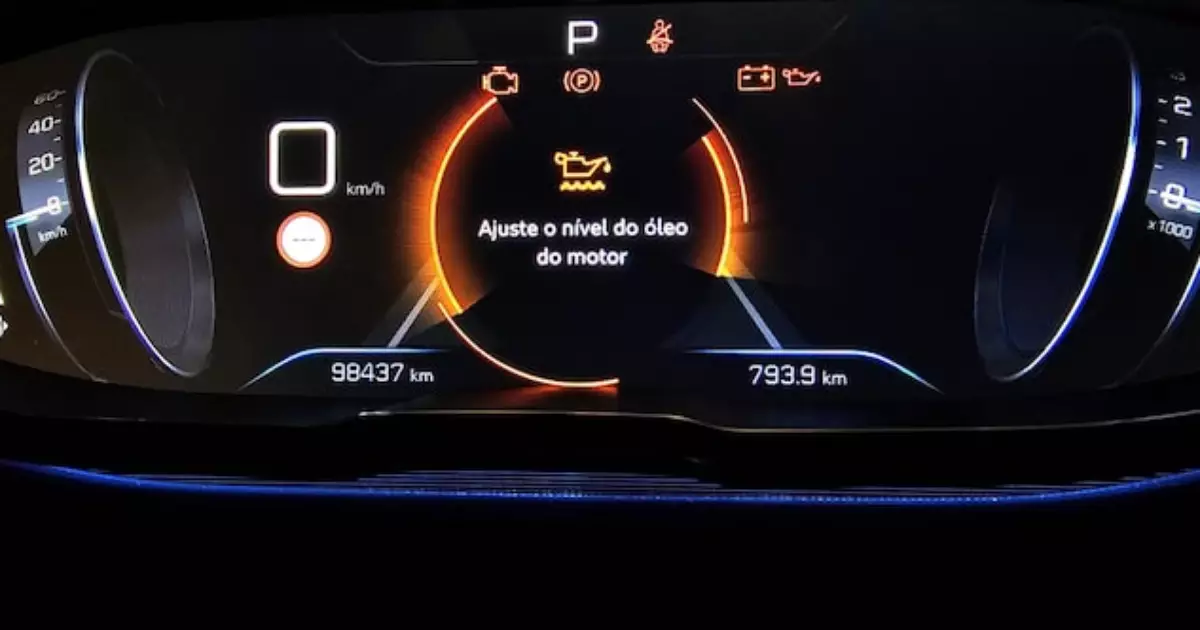 Donos de Peugeot acusam falha crônica no motor 1.6 THP e cobram troca negada pela Stellantis