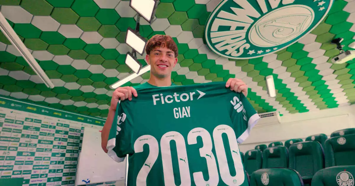 Palmeiras pode perder o lateral Giay para o Como, da Itália