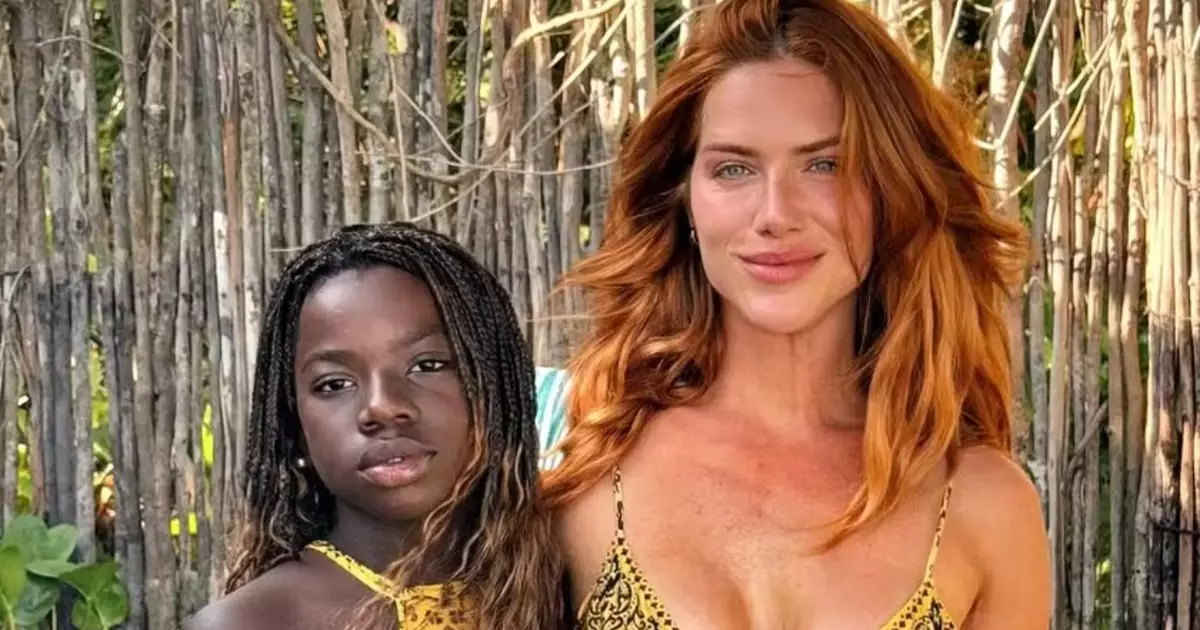Títi está enorme! Filha de Giovanna Ewbank e Bruno Gagliasso completa 13 anos com vídeo poderoso e emociona a mãe: 'Sua primeira palavra foi...'