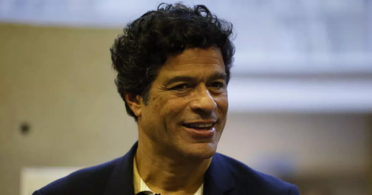 'Há muitos sinais que mostram que o Brasil não é mais o país do futebol', diz Raí ao jornal Le Figaro