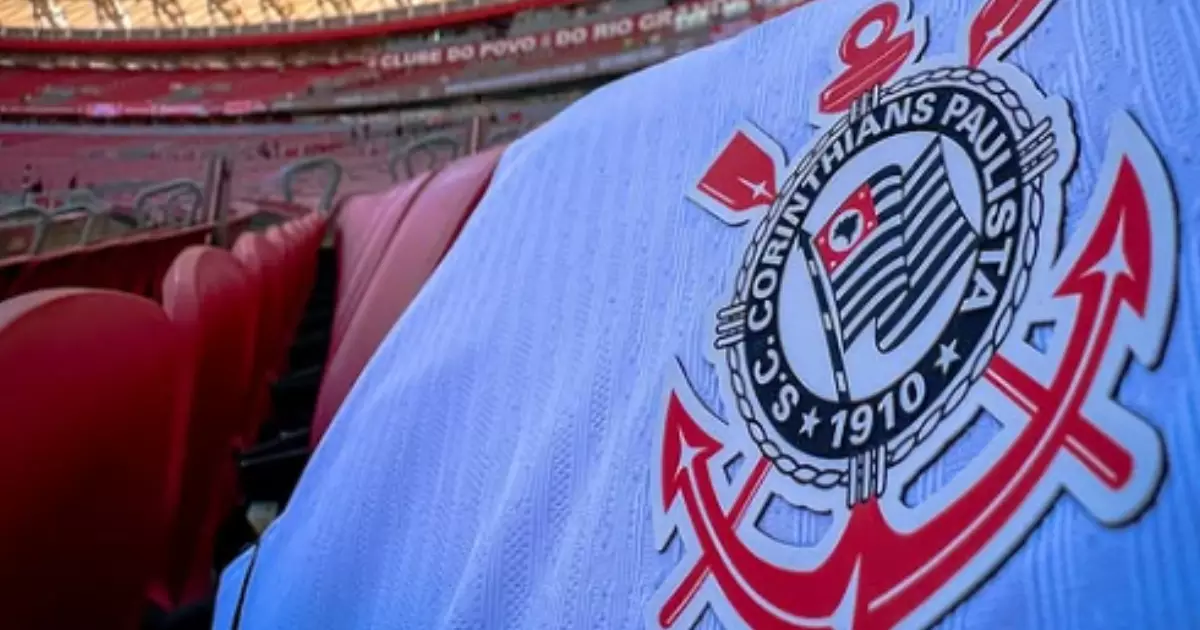 Velho conhecido retornando, contrato assinado com time gringo e publicação para Martinelli: as últimas notícias do Corinthians