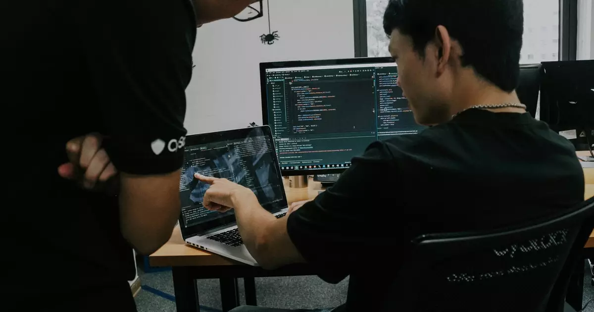 EUA perceberam que milhões de trabalhadores enfrentarão um futuro com IA e tomaram medidas