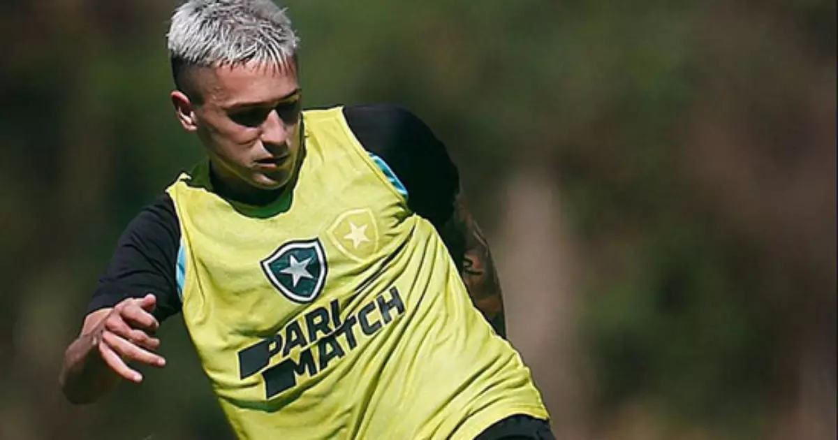 Sport acerta contratação de Diego Hernández, do Botafogo