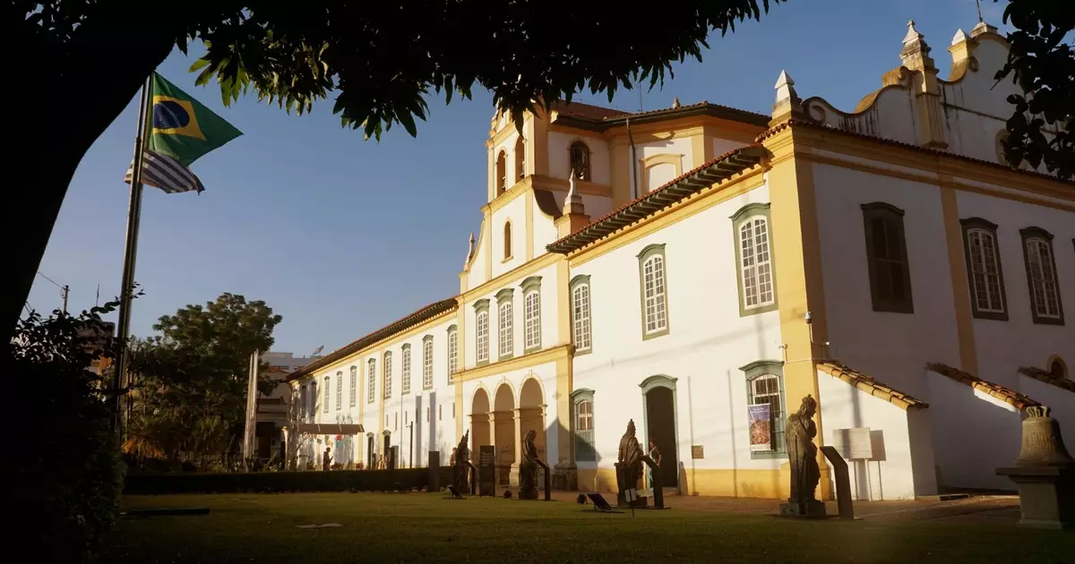 Quermesse do Mosteiro da Luz segue até 26 de julho com shows, gastronomia e transmissão do jogo do Brasil