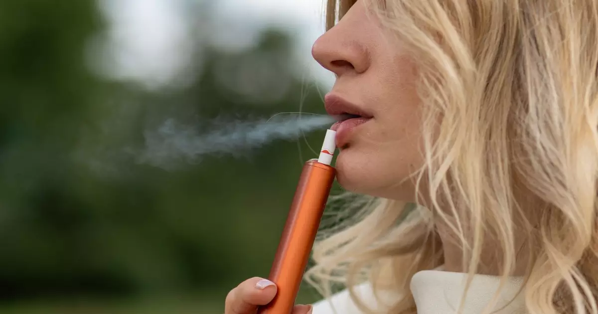 Alerta de tendência: vapes de bem-estar prometem vitaminas e melatonina, mas o que diz a ciência?