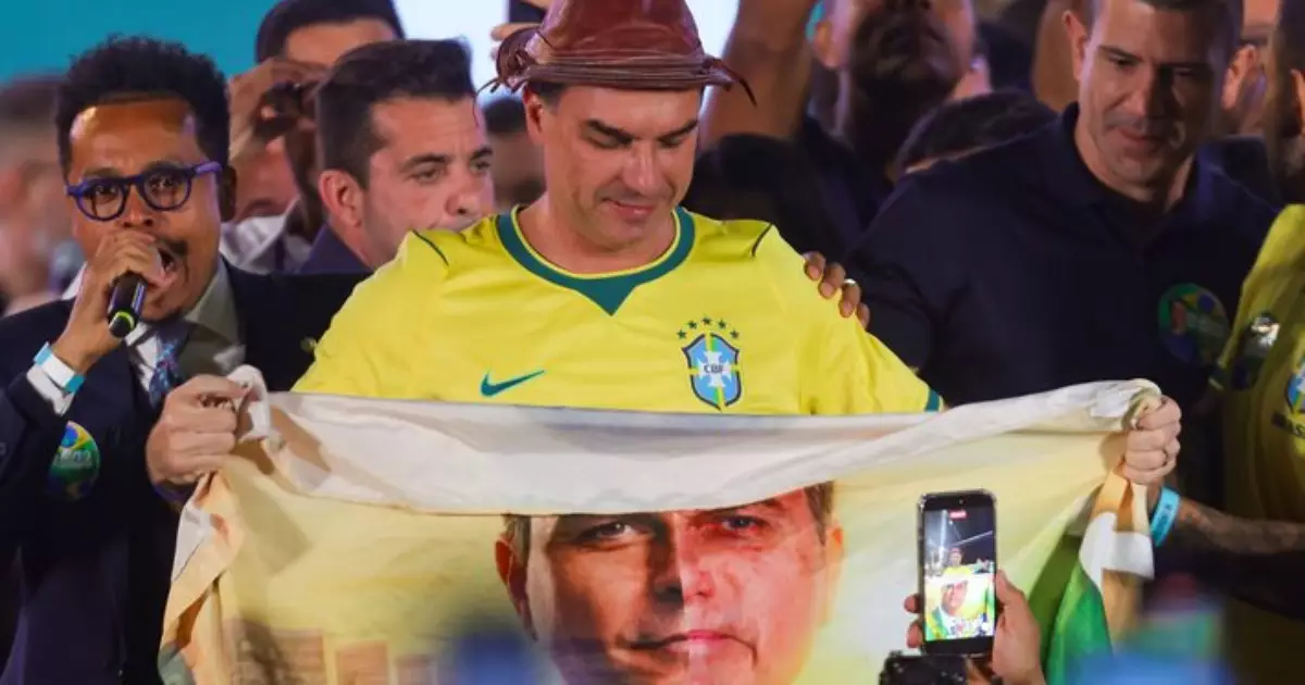 Federação União-PP avalia ficar neutra na eleição nacional, fragilizando apoios a Flávio Bolsonaro