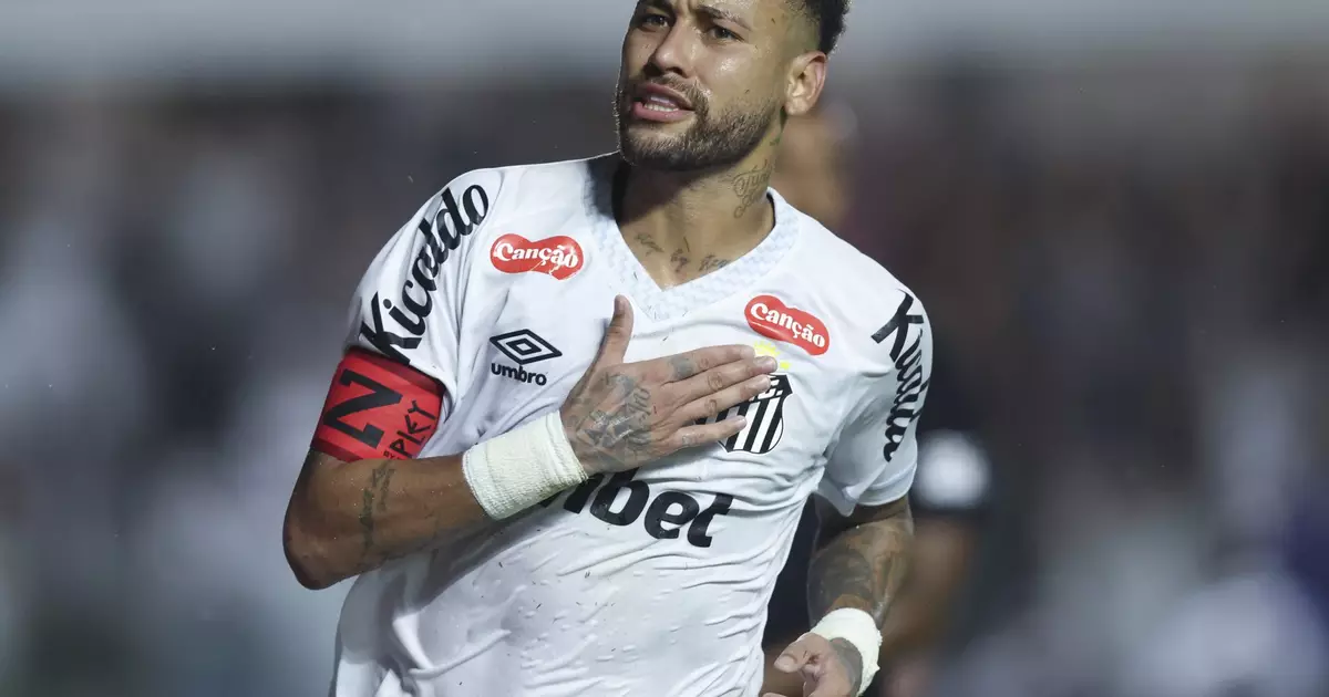 Santos aguarda reapresentação de Neymar e confia em cumprimento de contrato