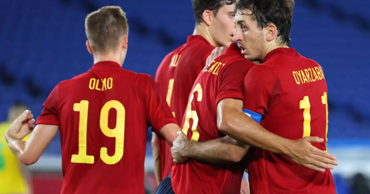 Espanha que encanta na Copa foi moldada em derrota para Brasil