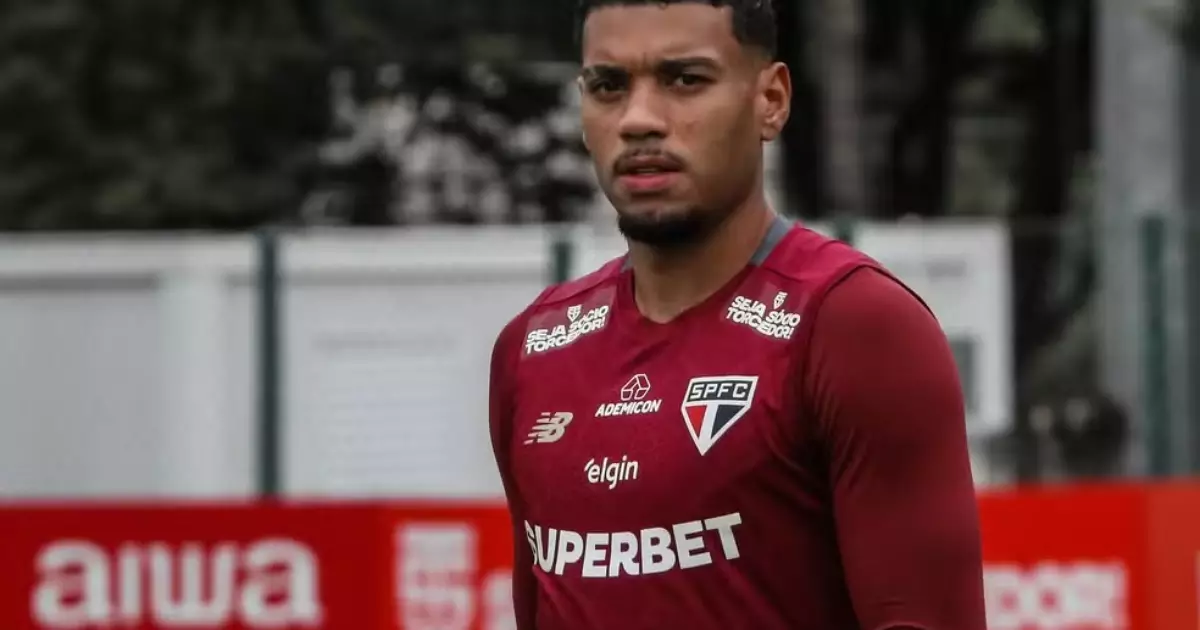 São Paulo é acionado na justiça por jogador que atuou no clube