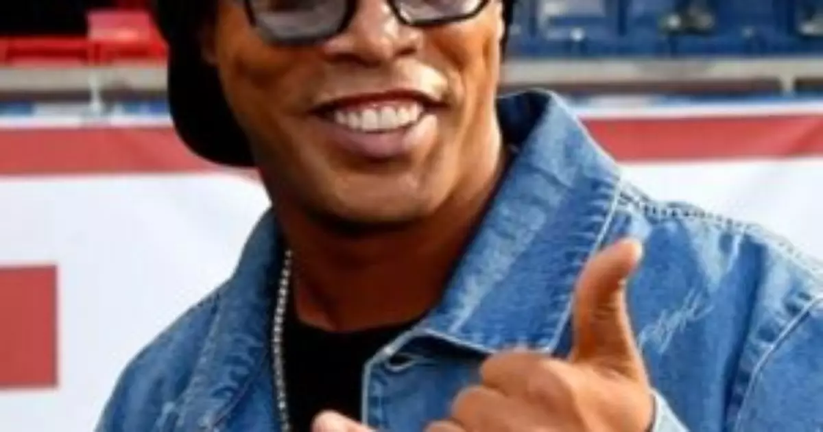 Ronaldinho Gaúcho retorna ao futebol aos 46 anos pelo Ravenna, da Itália