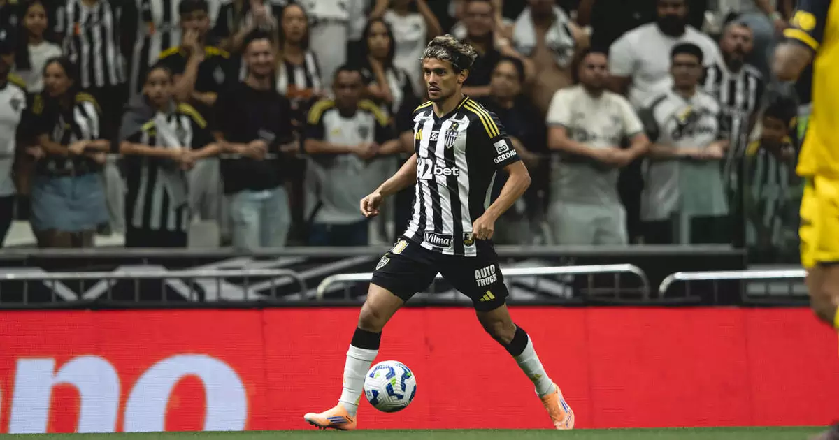 Scarpa mantém foco no Atlético apesar de proposta do São Paulo