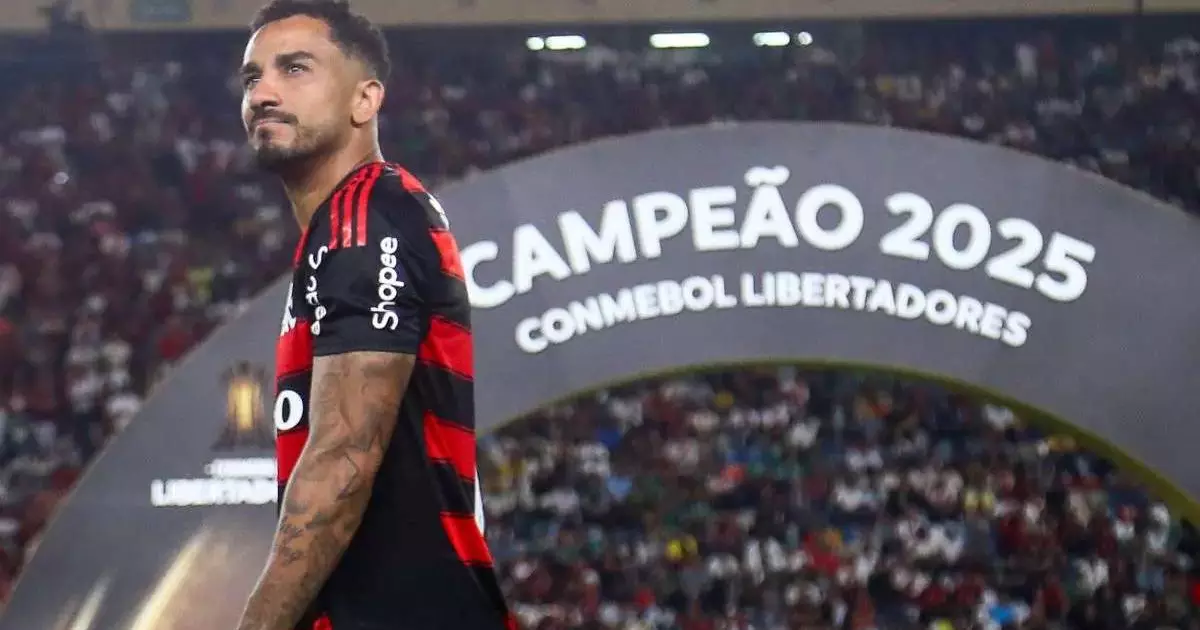 Danilo vai renovar com o Flamengo? Zagueiro avalia cargo oferecido pela diretoria
