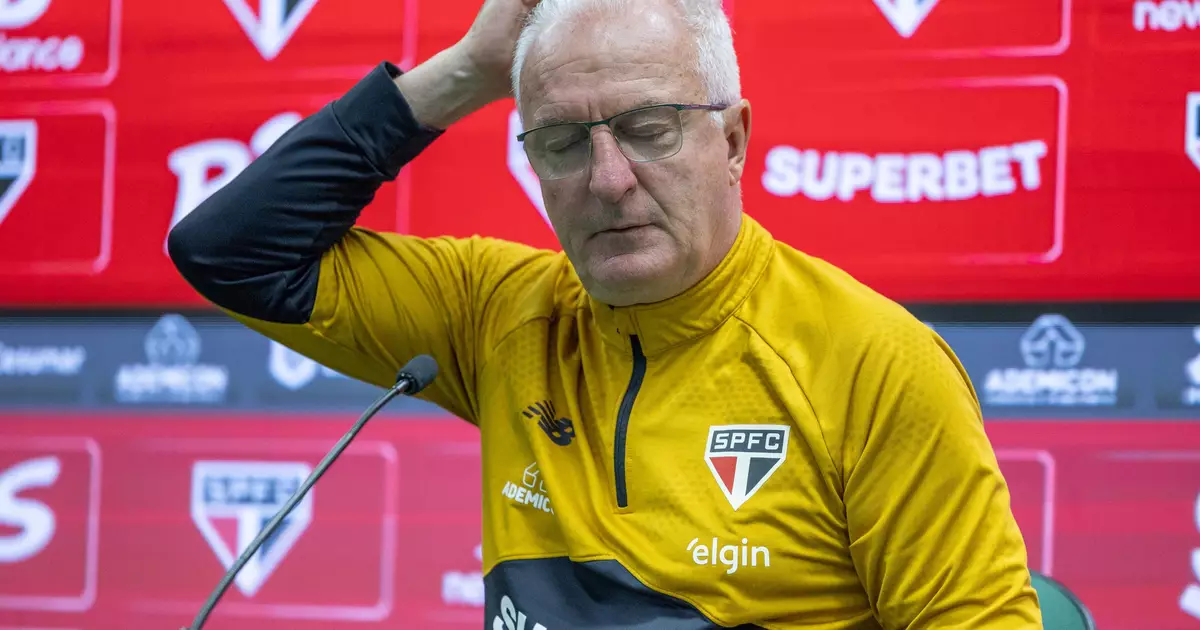 Opinião: Pior que Roger e a anos-luz de Crespo, Dorival transforma o São Paulo em um deserto de ideias