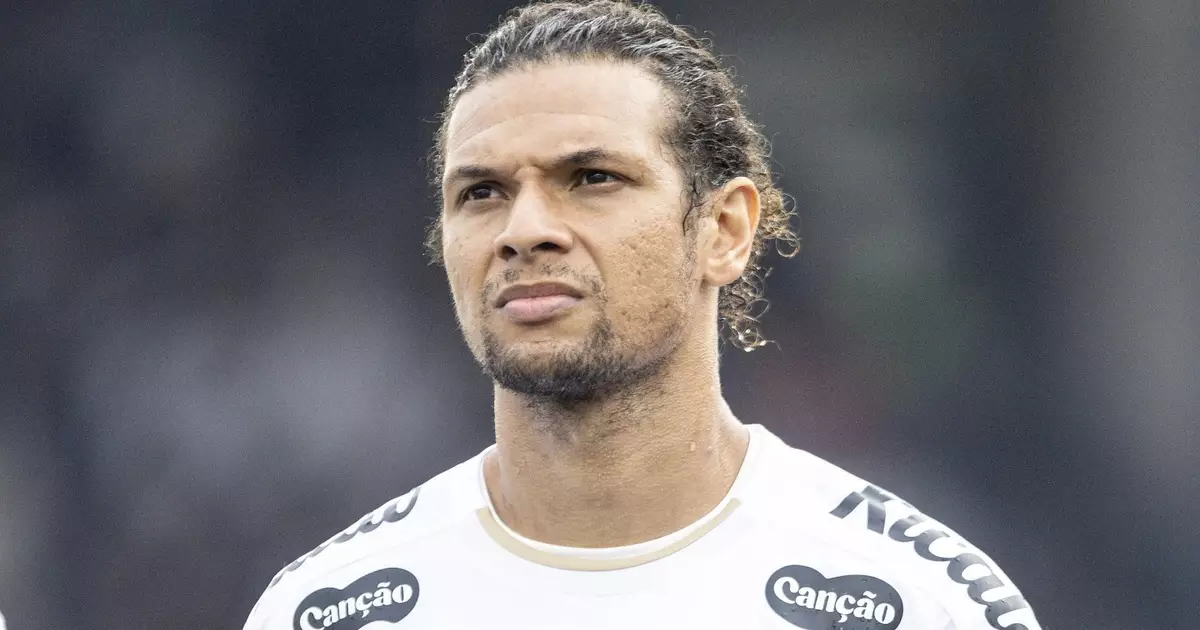 Arão dá forte declaração após goleada sofrida para o Palmeiras: "mudar totalmente"