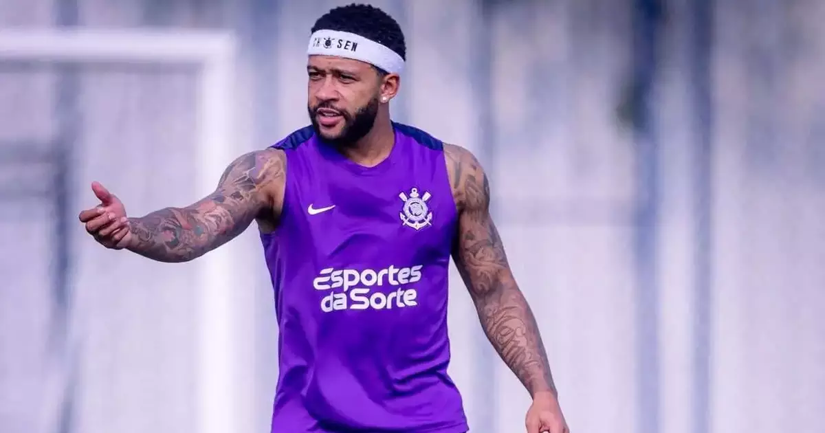 Memphis é sincero sobre fase do Corinthians e aponta problema do time