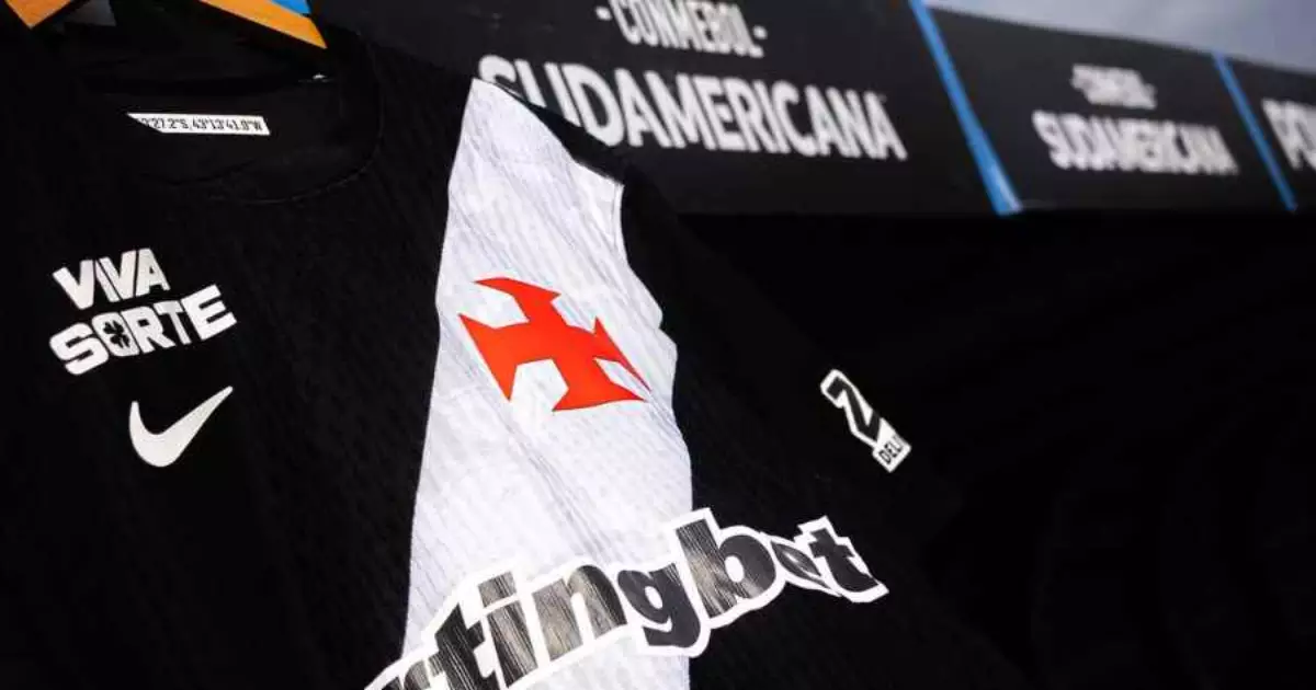 Negociação avança, atualização sobre John Yeboah e chances de rebaixamento: as últimas notícias do Vasco