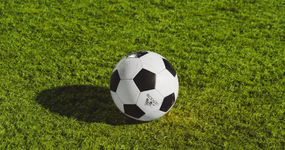 Vasco x Coritiba: onde assistir ao vivo, horário e escalações