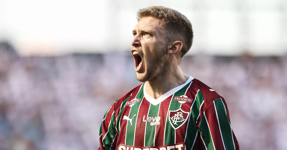 Serna, Canobbio, Martinelli, Savarino, Guga, Castillo, Otávio, Hércules, Arana e Nonato: os jogadores do Fluminense com maior distância percorrida no Brasileirão 2026
