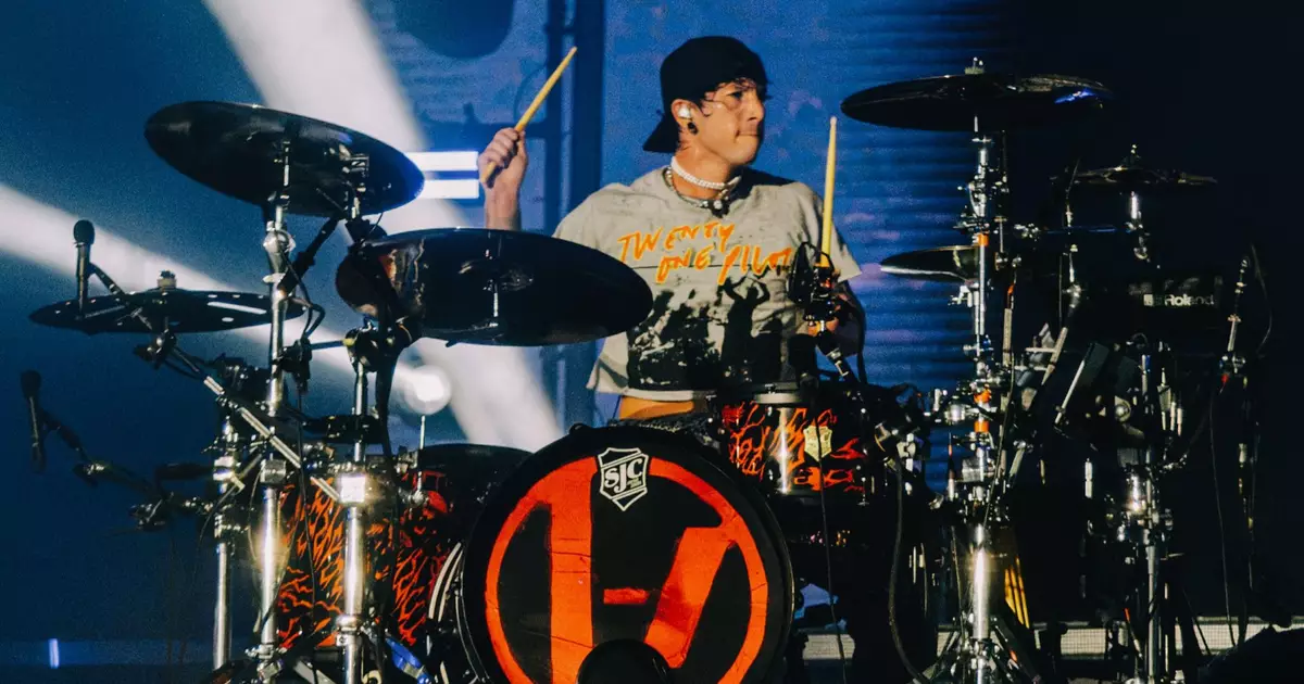 Josh Dun, do Twenty One Pilots, diz que banda não usa IA: 'Isso me assusta'