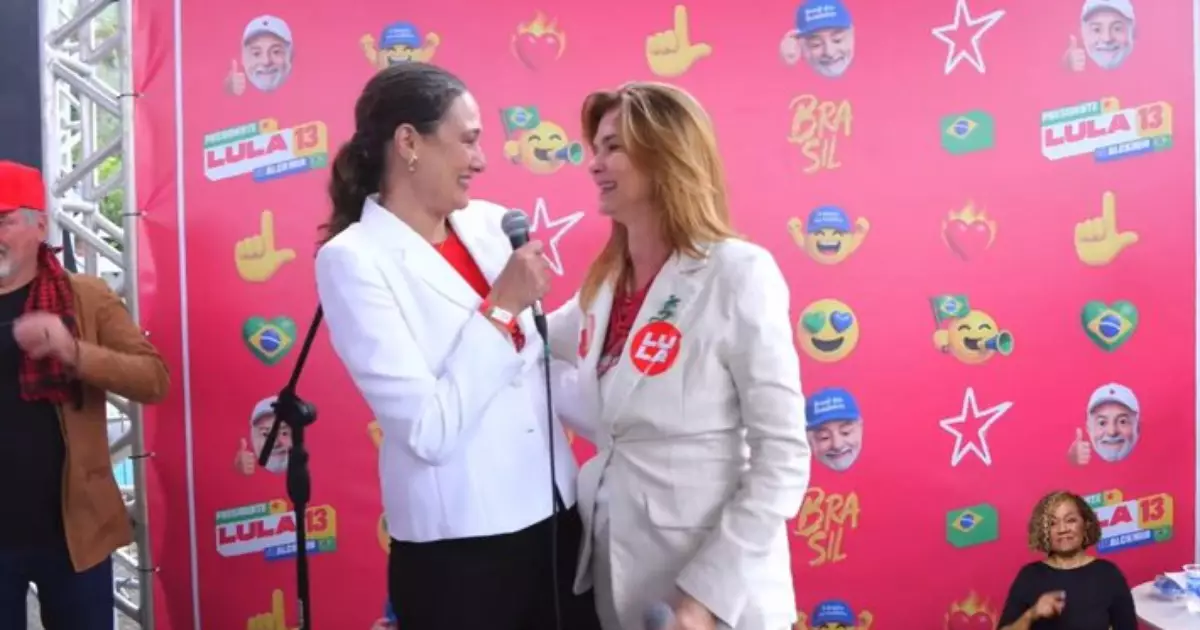 Candidata do PT agredida pela PM é aplaudida em ato de Lula: 'Guerreira da pátria brasileira'