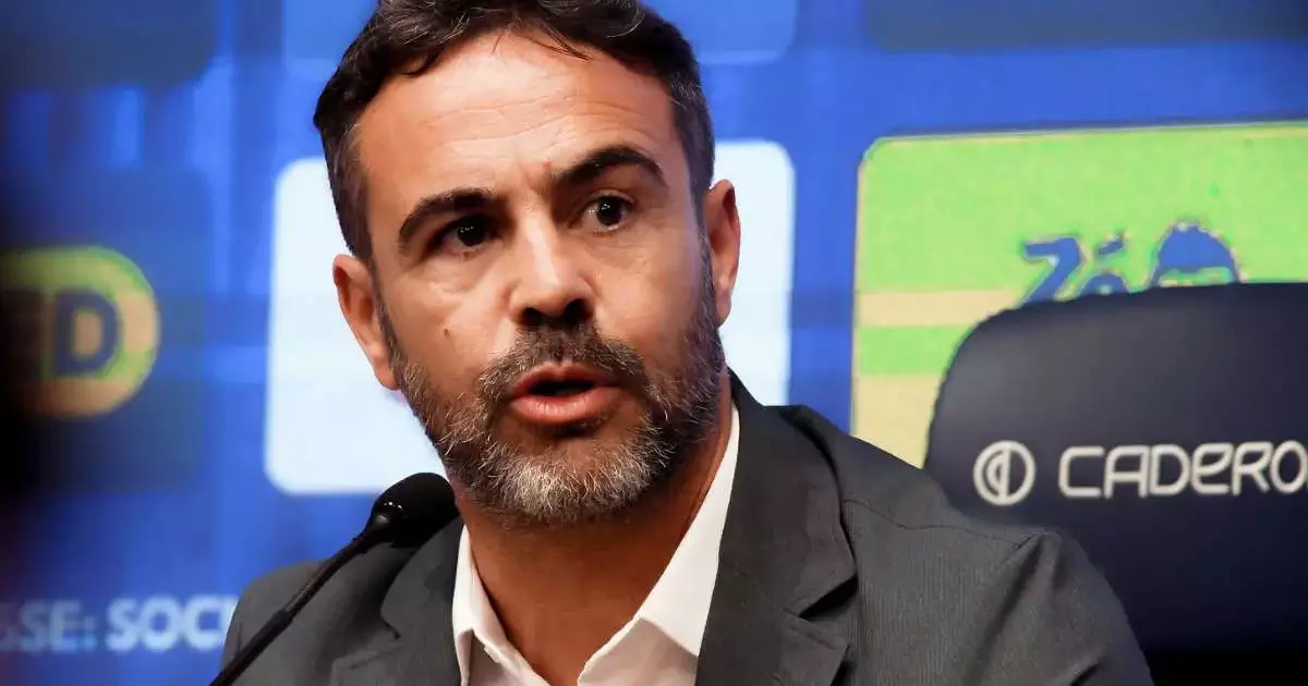 Artur Jorge, do Cruzeiro, manda papo reto para Bahia, Athletico e Fluminense
