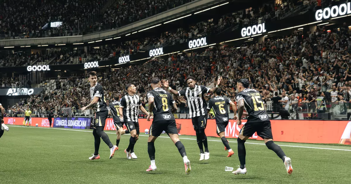 Renan Lodi, Ruan Tressoldi, Lyanco, Natanael, Preciado, Vitão, Tomás Pérez, Vitor Hugo, Iván Román e Júnior Alonso: os jogadores do Atlético