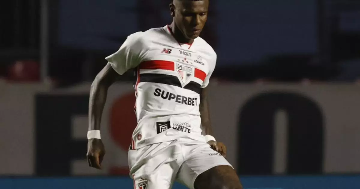Calleri, Bobadilla, Cédric Soares, Aurélio Buta, Enzo Díaz, Arboleda, Domingos Duarte, Rafael Tolói e Carlos Coronel: todos os jogadores estrangeiros do elenco do São Paulo