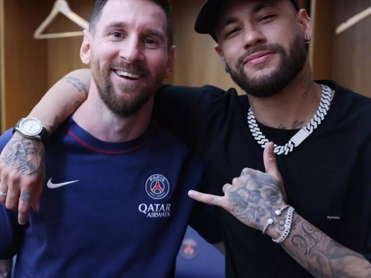 Neymar exalta Messi, revela papo e destaca amizade com argentino: 'Ainda melhor fora de campo'