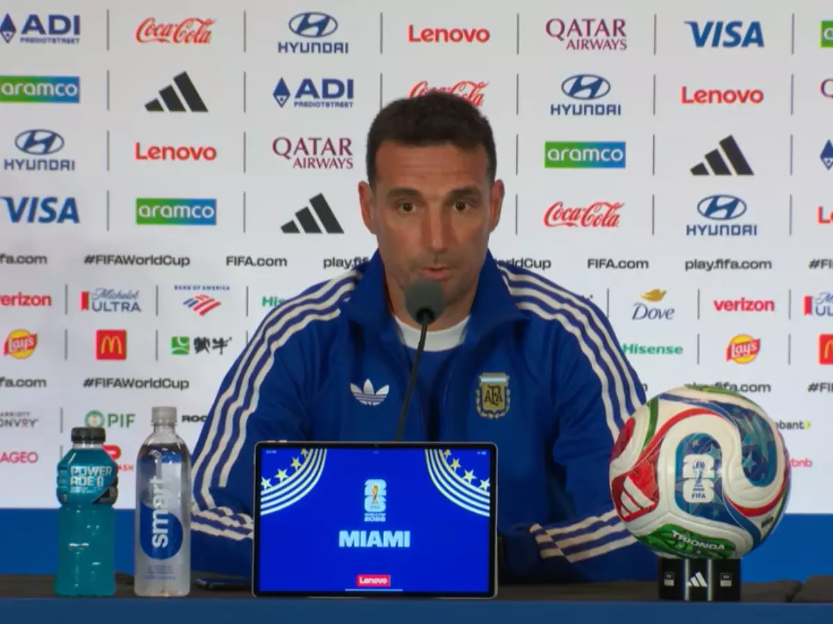 Técnico da Argentina analisa concorrentes na Copa do Mundo e exalta o Brasil