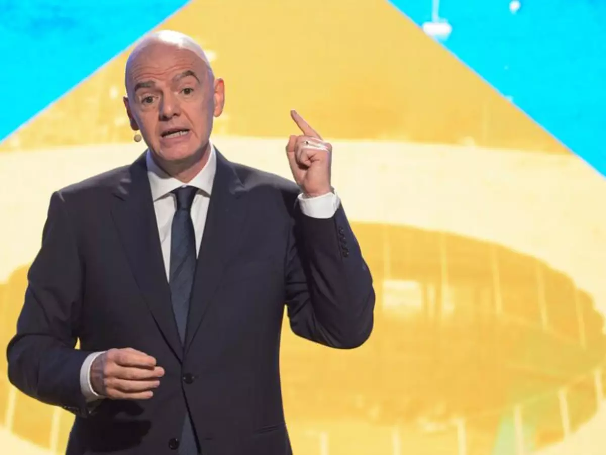 Fifa vai doar R$ 5 milhões a?