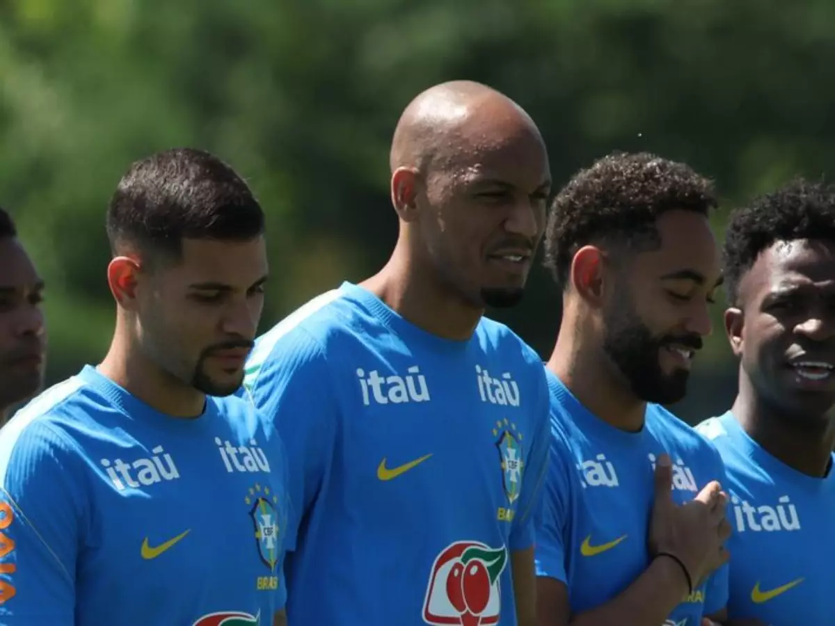 Fabinho frustra clubes brasileiros e reeditará parceria vencedora com Salah no Trabzonspor
