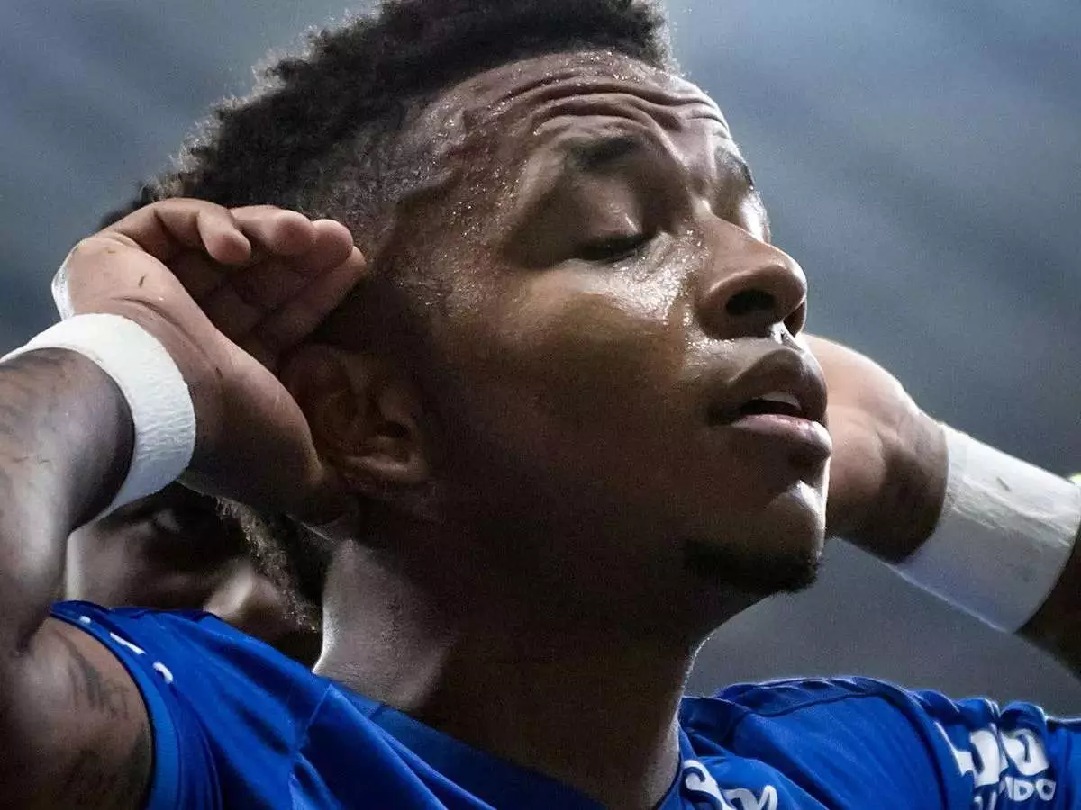 Keny Arroyo tem atuação absurda no Cruzeiro x Atlético