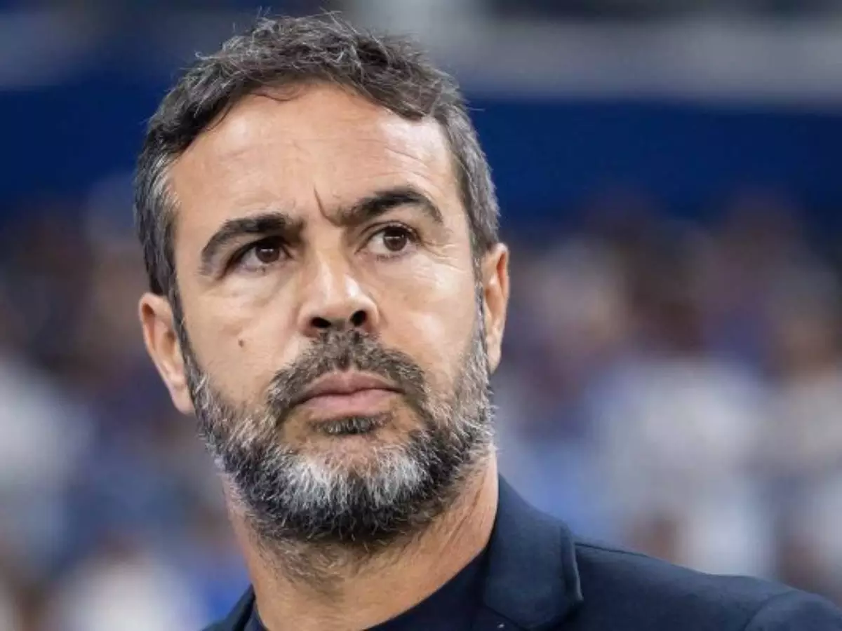 Artur Jorge elogia atuação do Cruzeiro em clássico: "Dominador"