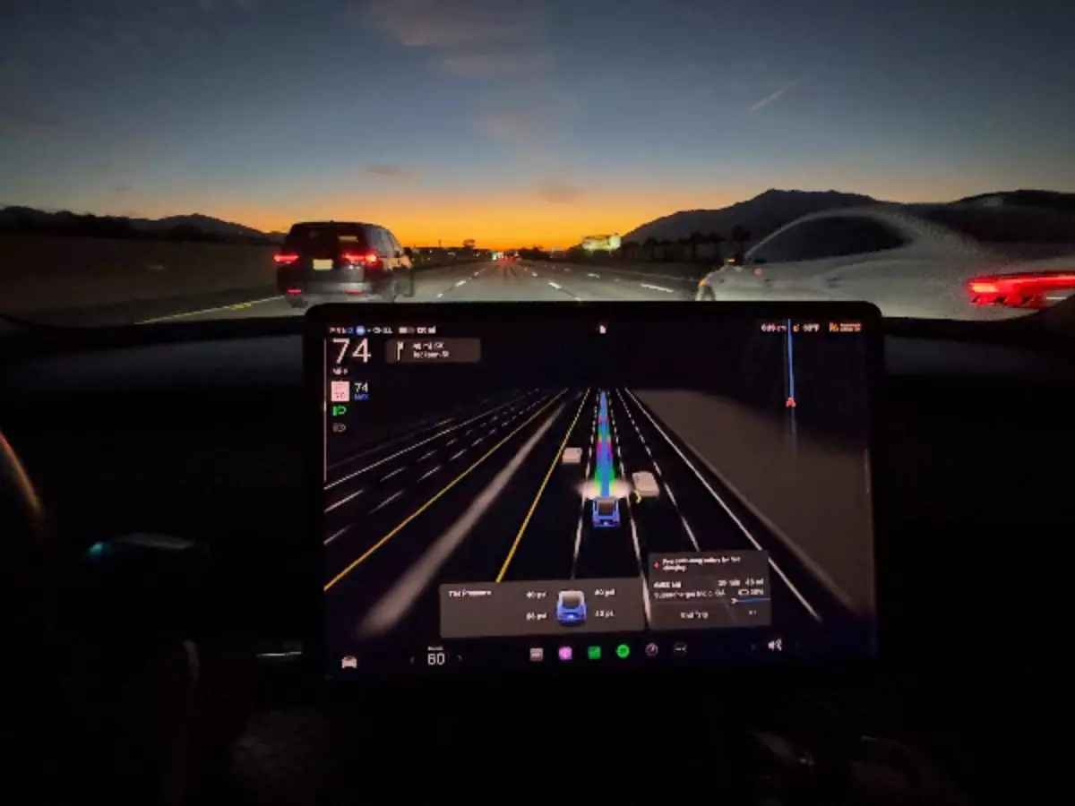 Democrata dos EUA pede medidas contra motoristas que cochilam ao volante de carros da Tesla