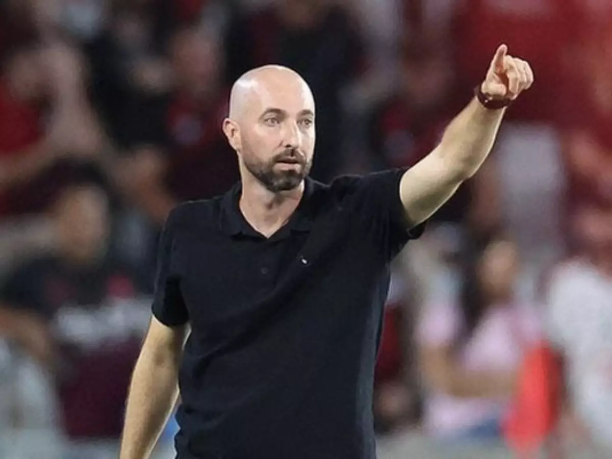 Botafogo põe prazo e define perfil para contratar técnico