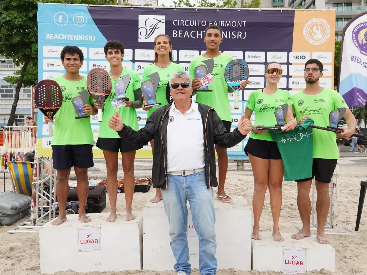 Definidos os campeões da 8a etapa do Circuito Fairmont de Beach Tennis em Copacabana
