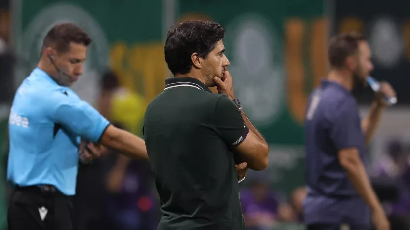 Veja quem apita Coritiba x Palmeiras pelo Brasileirão